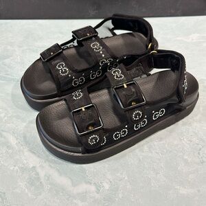 Women’s Gucci Dad Style Sandal w/ Crystals Size 8.5